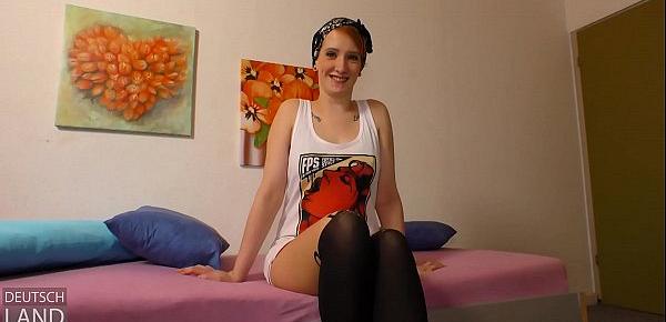 Watch Pascal ist auf die laurie scharf und freut sich tierisch das er darf Sex Video