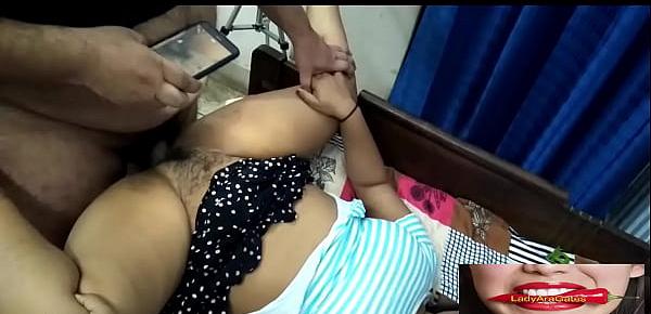 Indian housewife seduced by servant Sex Videos